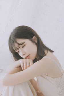女人与狗图片